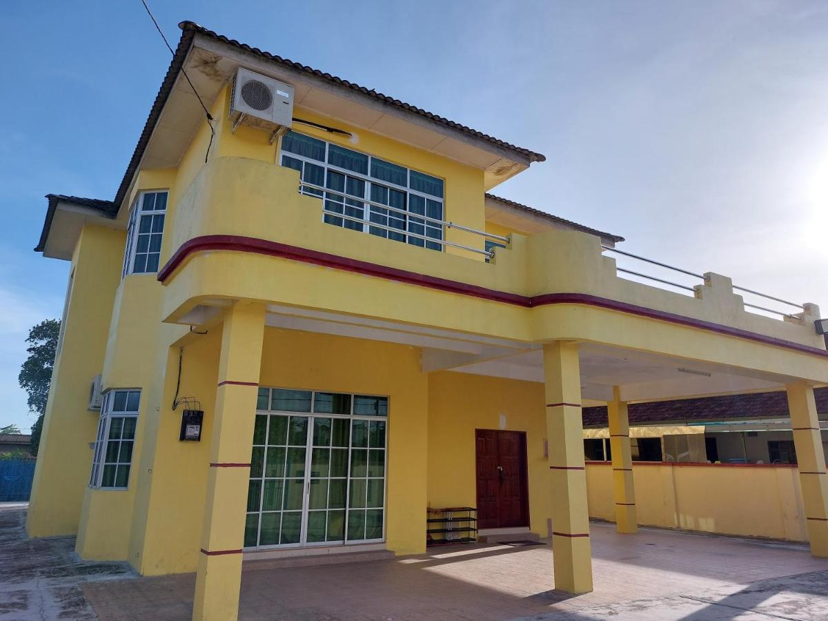 AL' Indara Bunglow Homestay Taiping - Housity