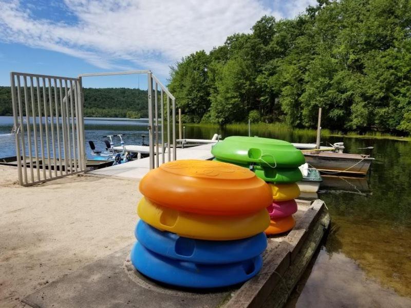 BH16-Pocono Vacation Rental in Lake Harmony - Housity