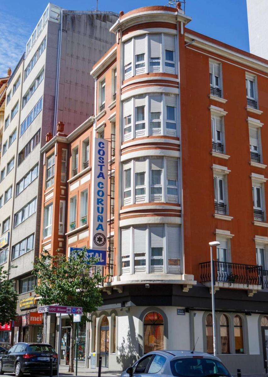 Hostal Costa Coruña - Housity