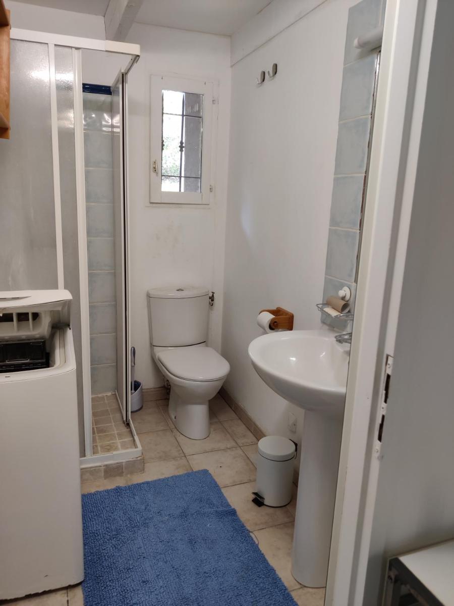 SOURCE D'HARMONIE L'Écureuil Terres Rouges La Rocaille l'Olivier - Housity