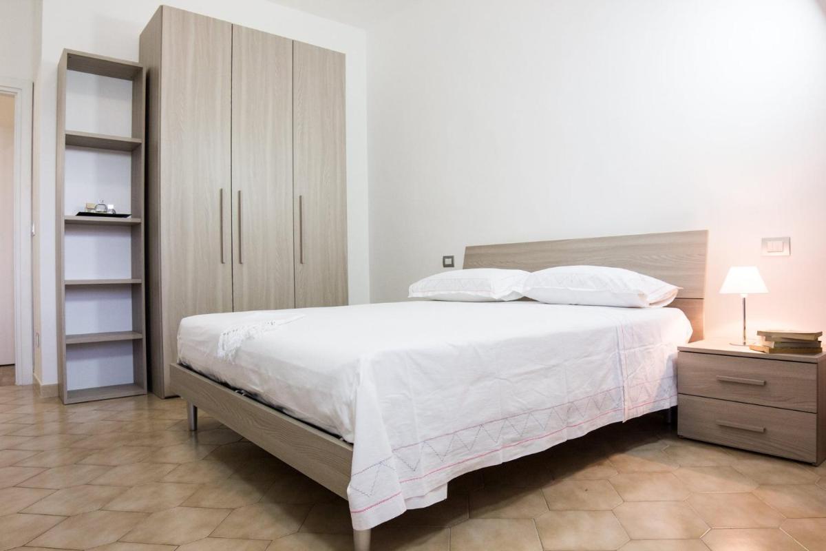 Pirandello Holidays - Housity