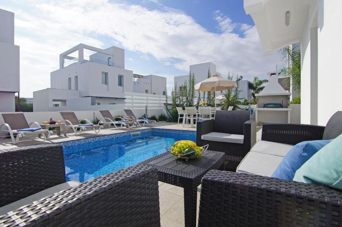 Villa Amarilia - Nissi Beach Area - Housity