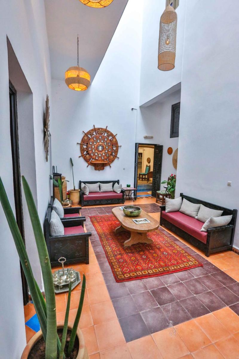 Luxury Riad Mounia - Housity