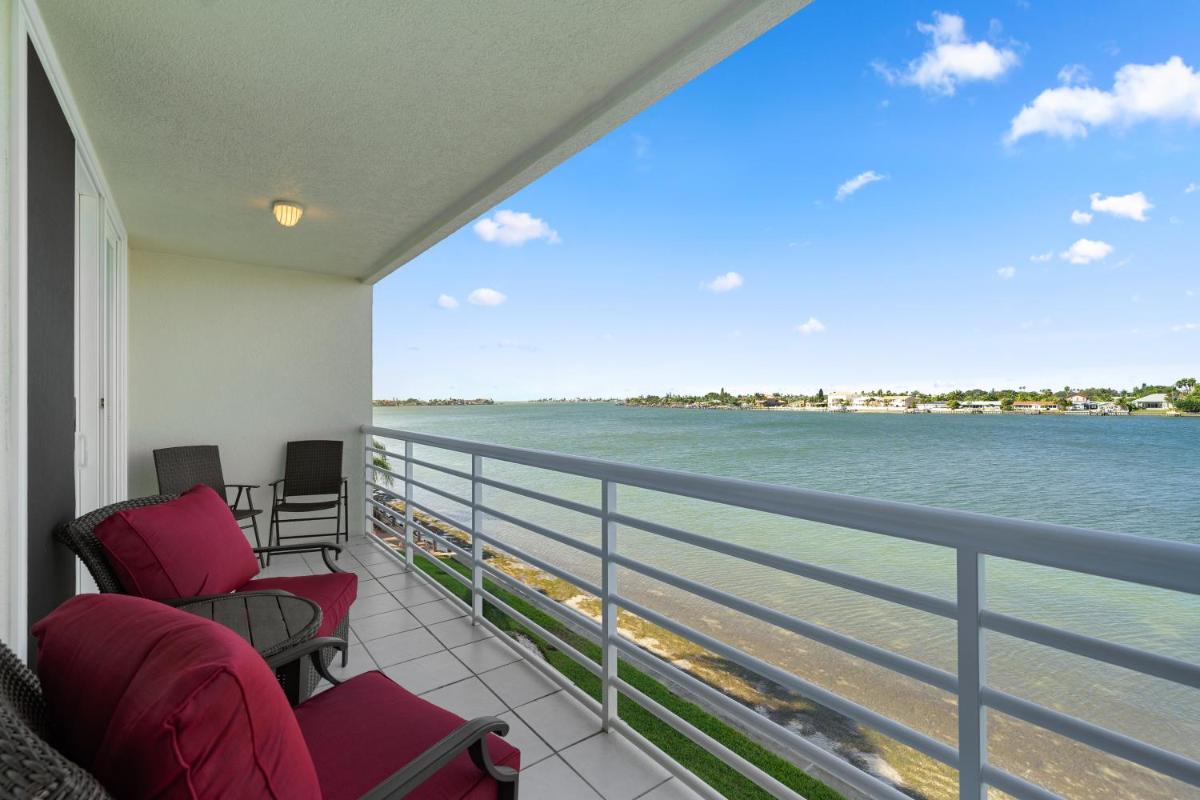 Bahia Vista 14-361, Isla Del Sol, 2 BR, Heated Pool, Spa, Near Beach, WiFi - Housity