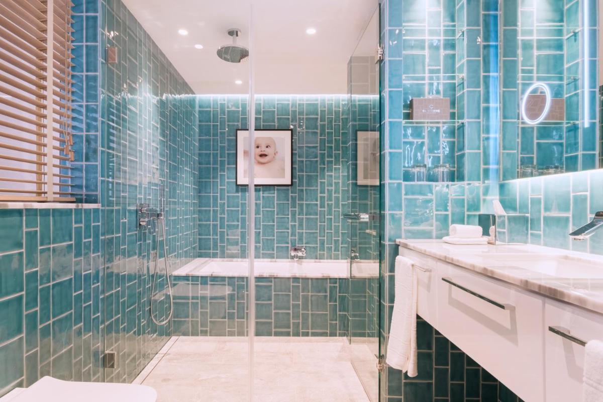 Un baño de El Vicenç de la Mar - Adults Only - Over 12