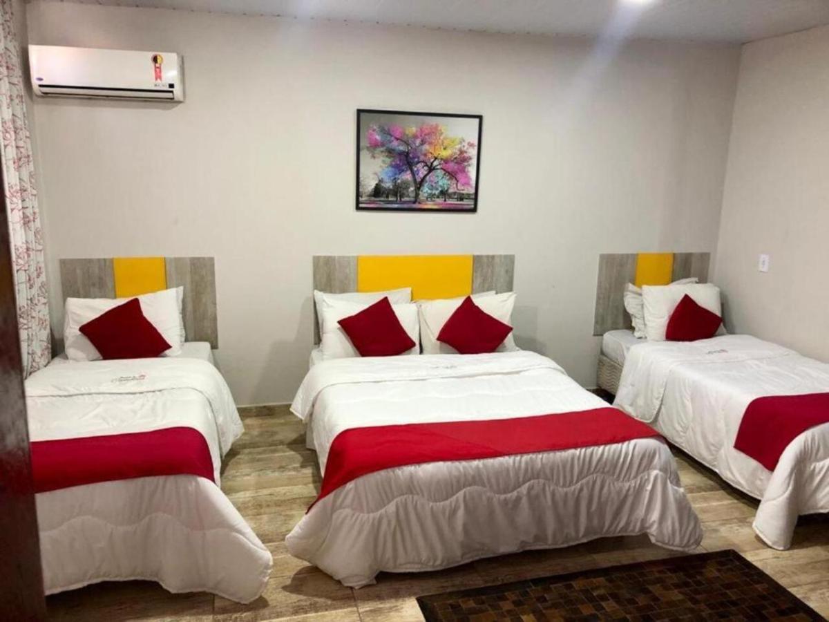 Pousada Das Camelias - Housity