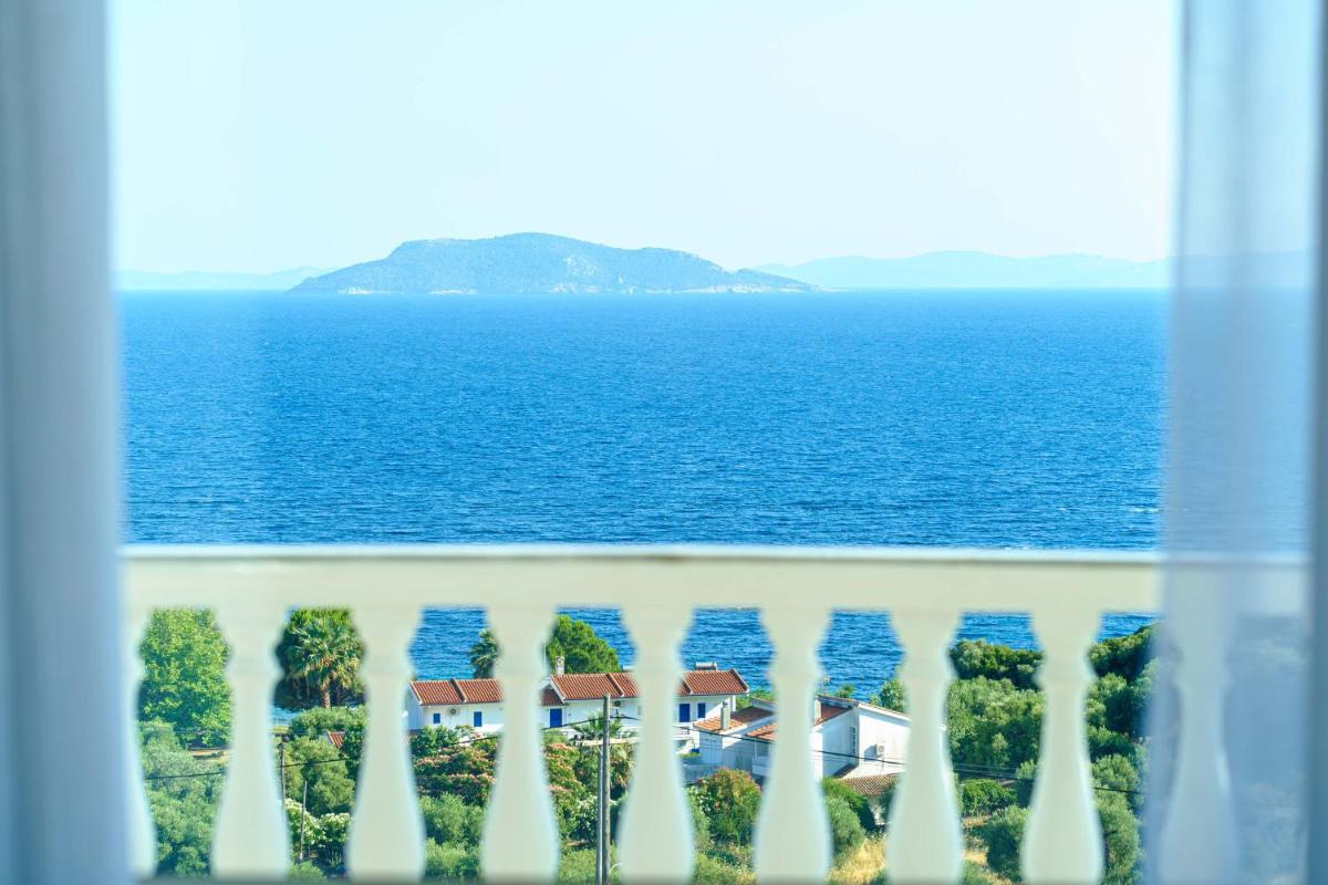 Casa Bloo 360, Adults Only - Housity