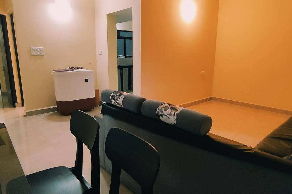 2 BHK Flat with Parking in quaint Moira village - Housity