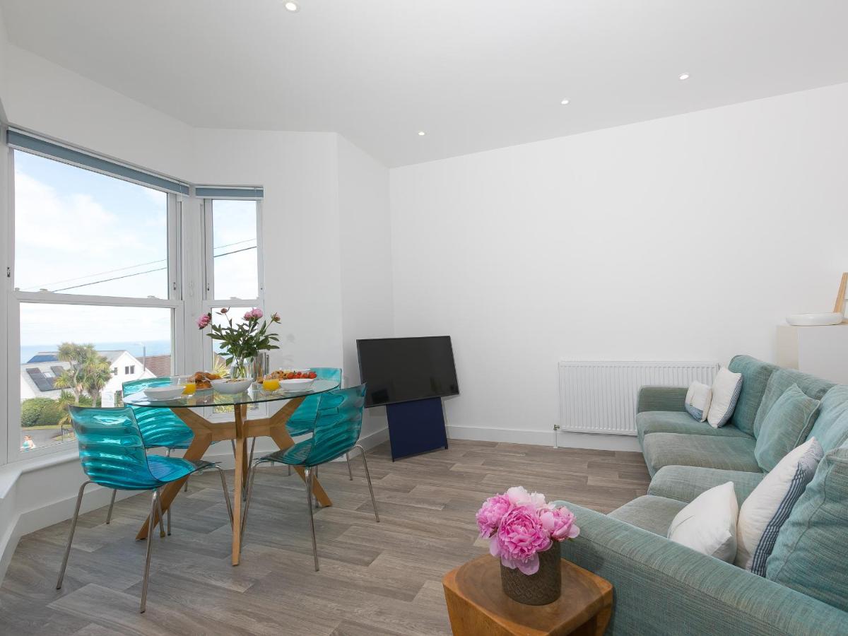 Samphire - Housity