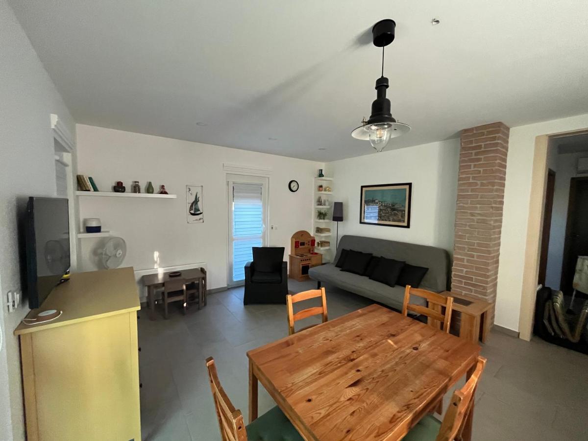 Orsolya Apartmanház - Housity