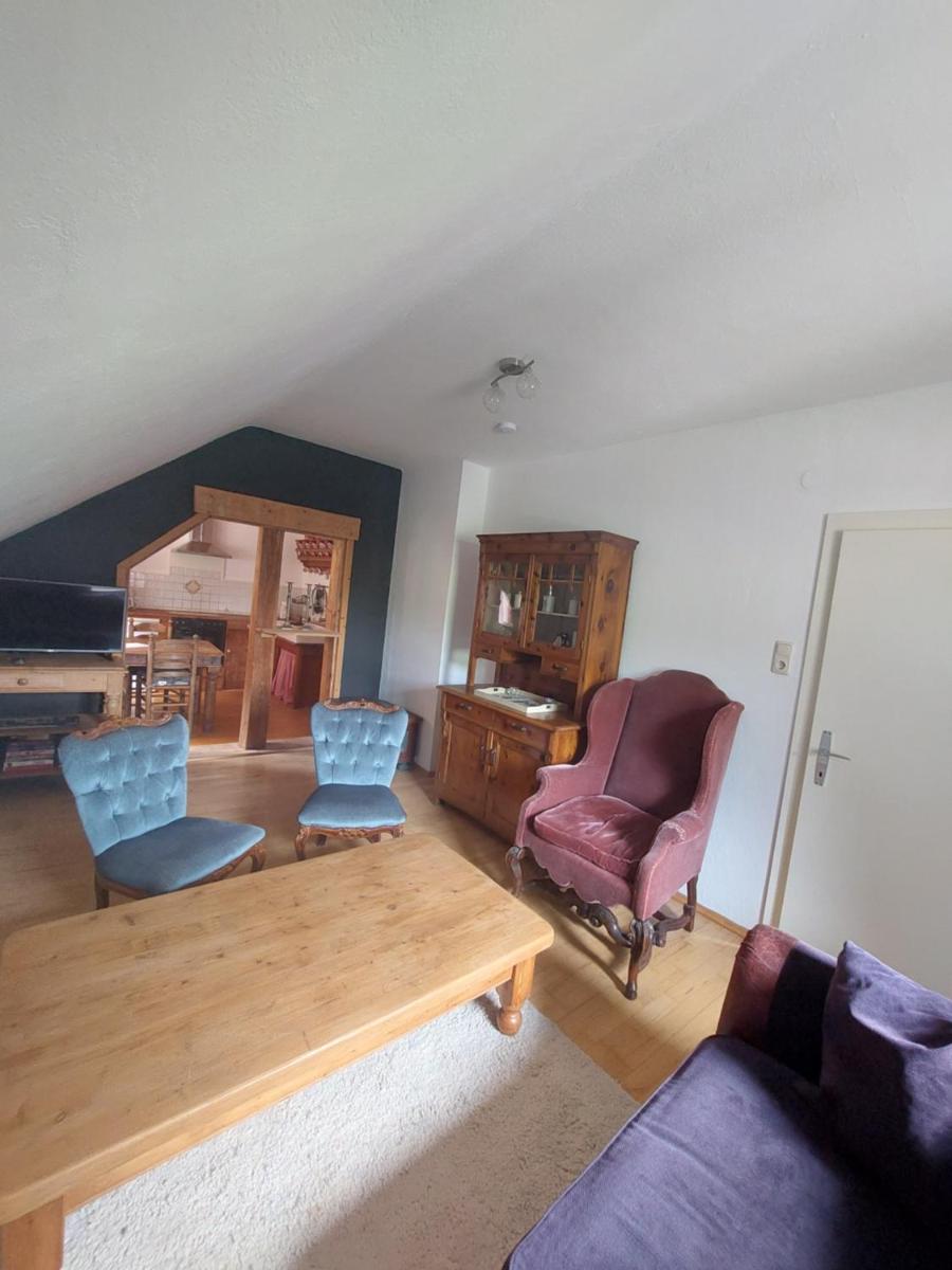 Haus Zurrik - Housity