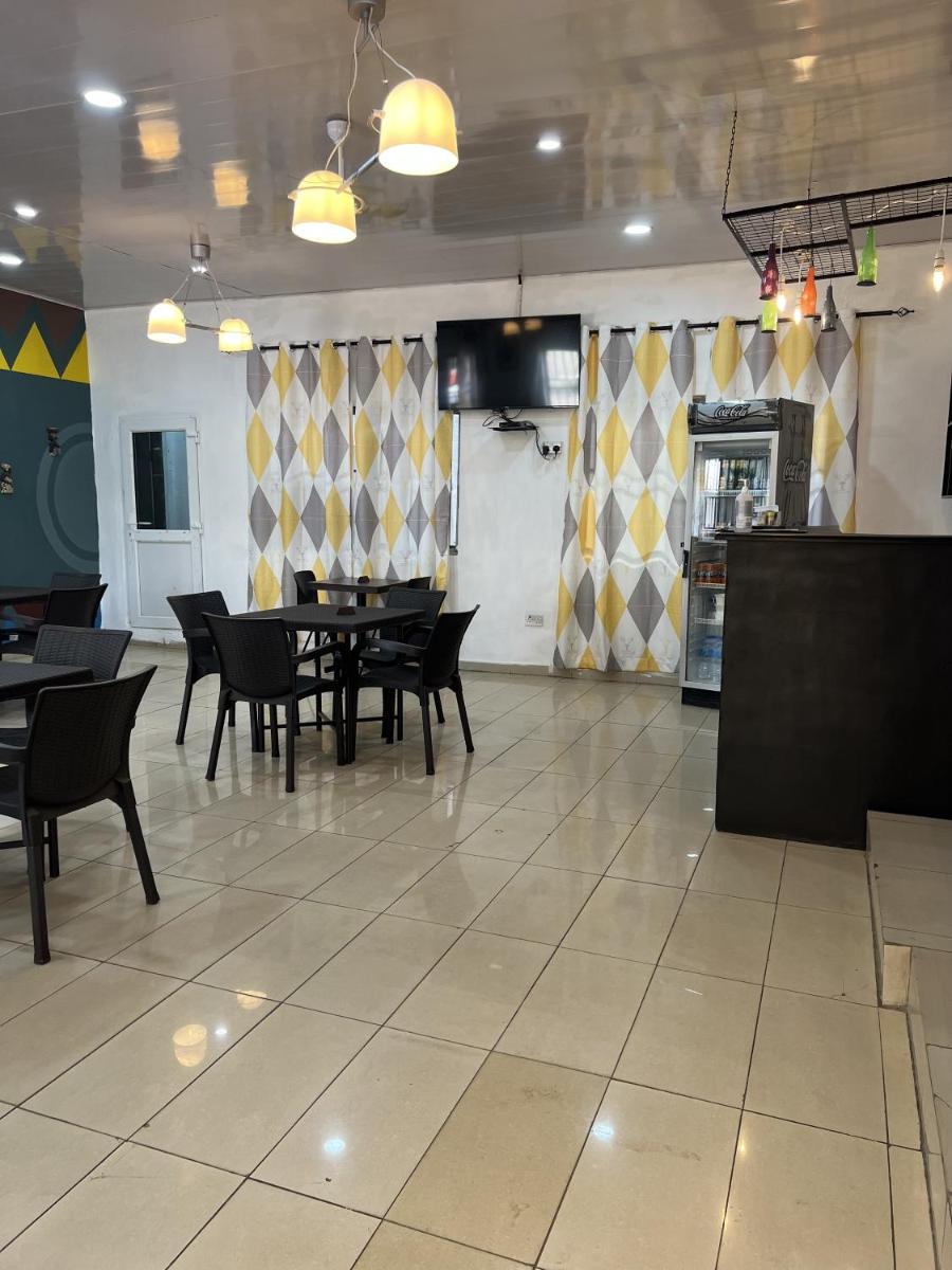 Sky Inn Hotel - Hizvo
