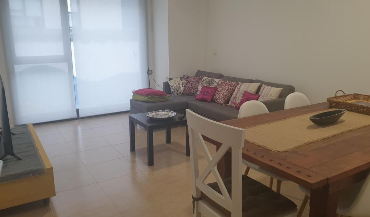 Agradable apartamento a 2 minutos de la playa - Housity