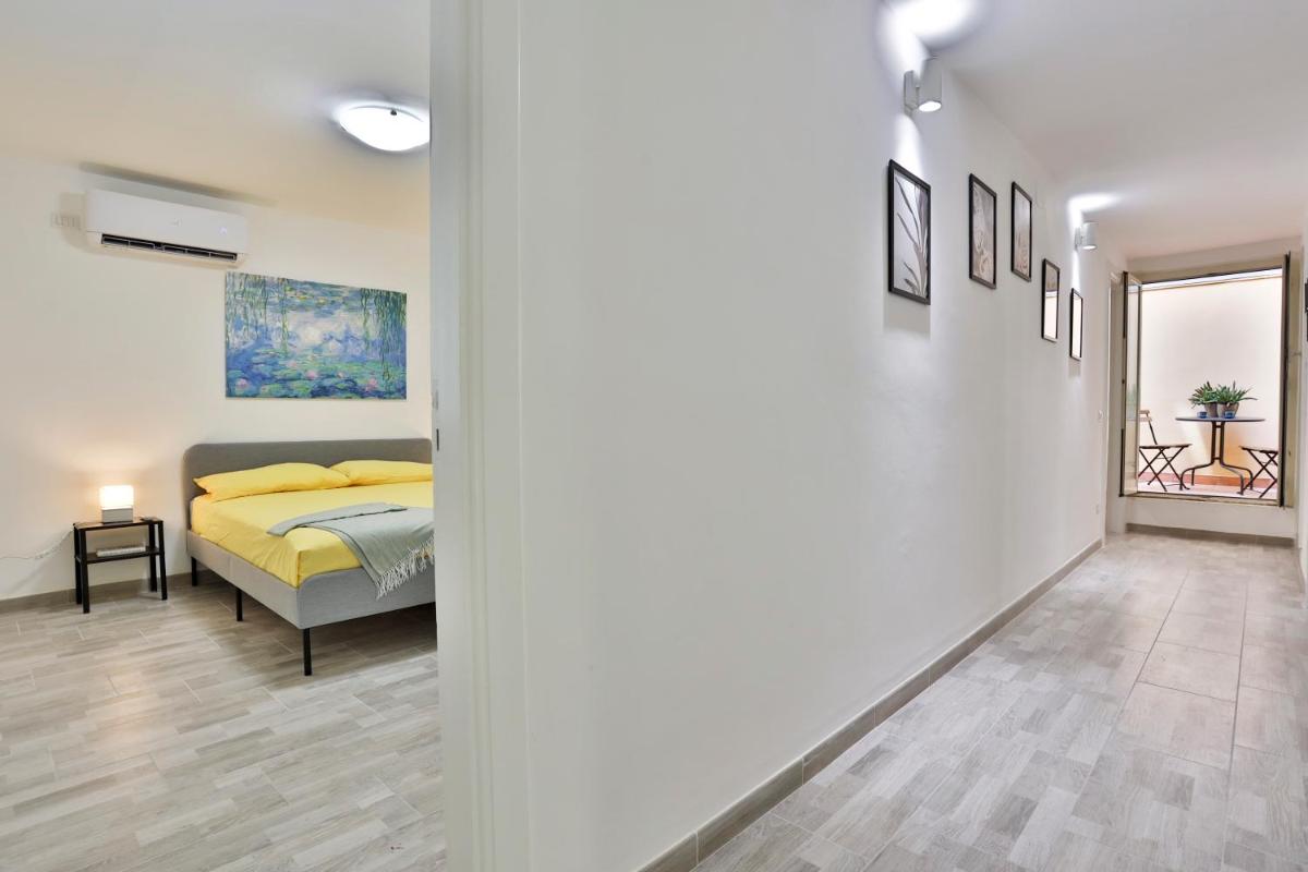 GuestHost - Lungomare Trieste Apartment with terrace - Housity