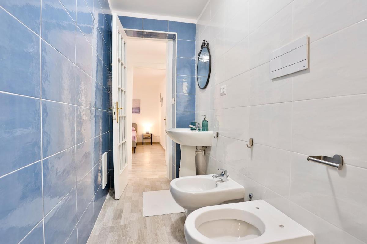 GuestHost - Lungomare Trieste Apartment with terrace - Housity