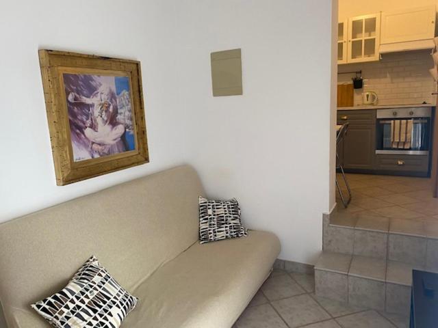 Apartments Lav - Housity