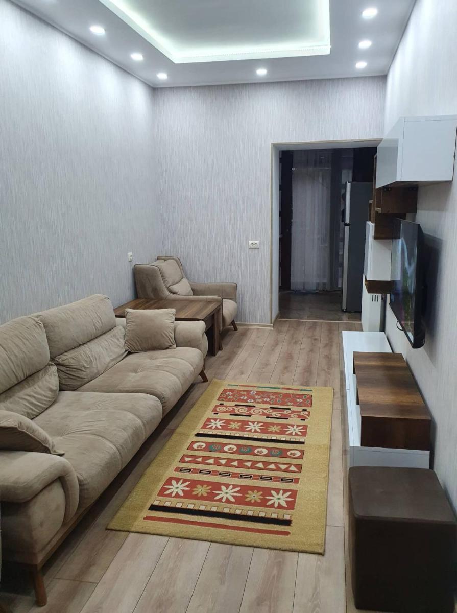 Nari Apartment - Housity