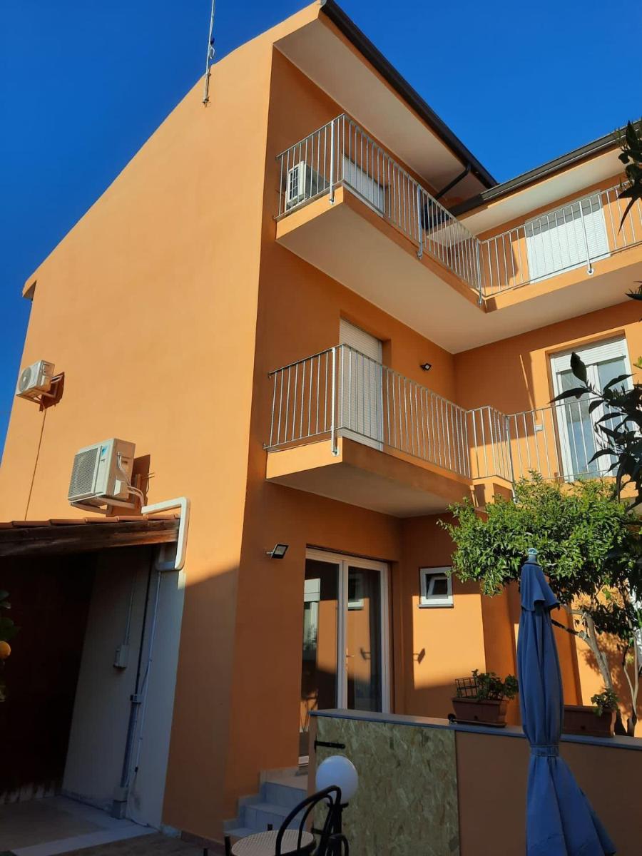 A RUOTA LIBERA HOTEL - Housity