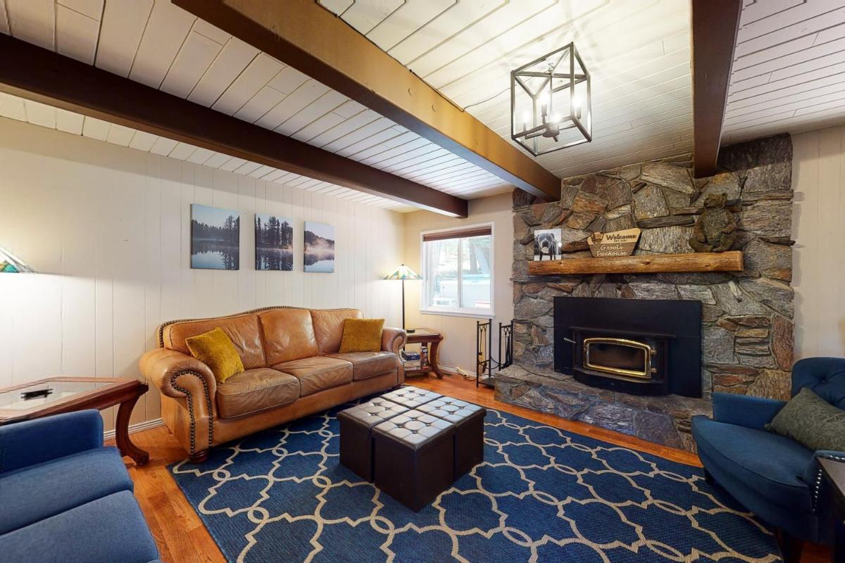 Grizzly Mountain Getaway - Housity