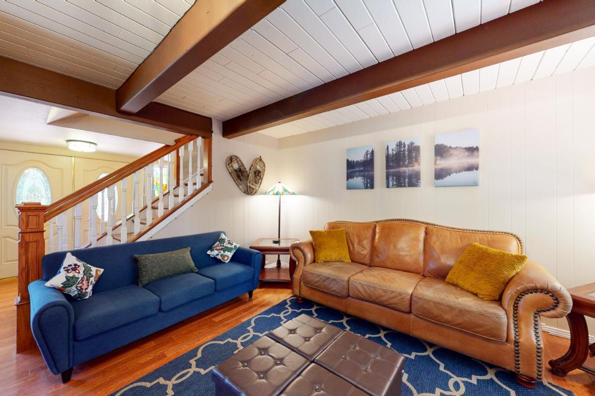 Grizzly Mountain Getaway - Housity