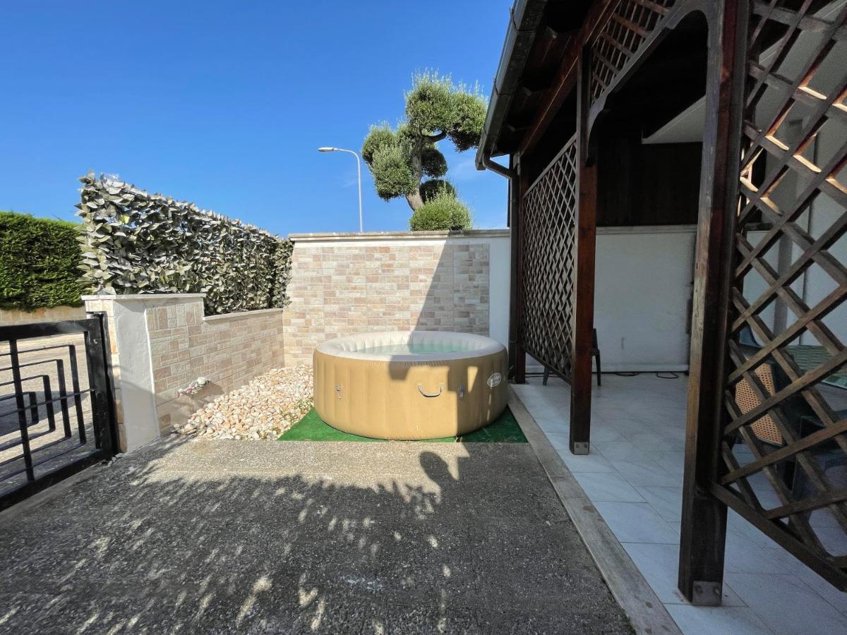 Villa Lucia - Housity