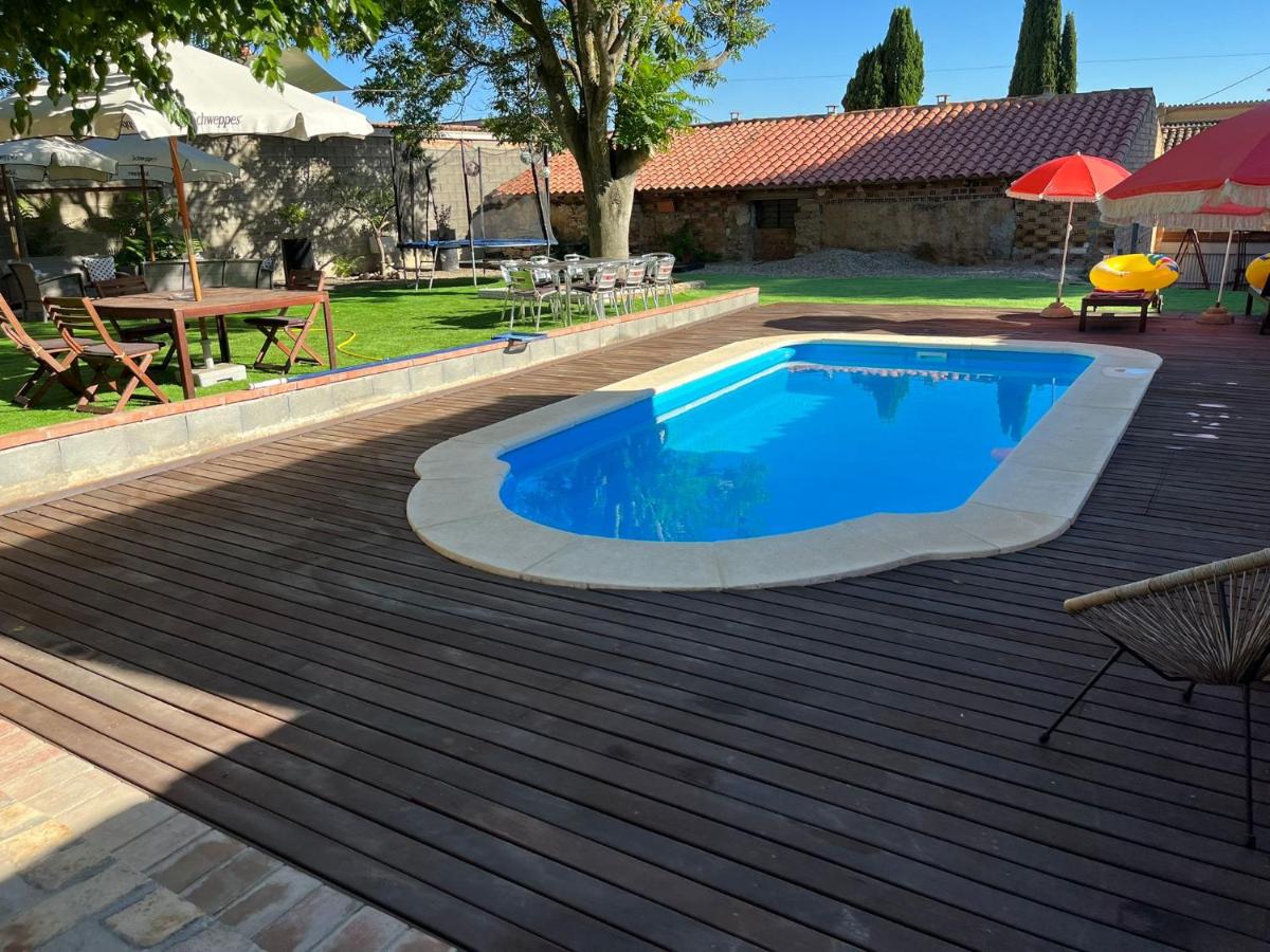 Casa amb piscina - Housity