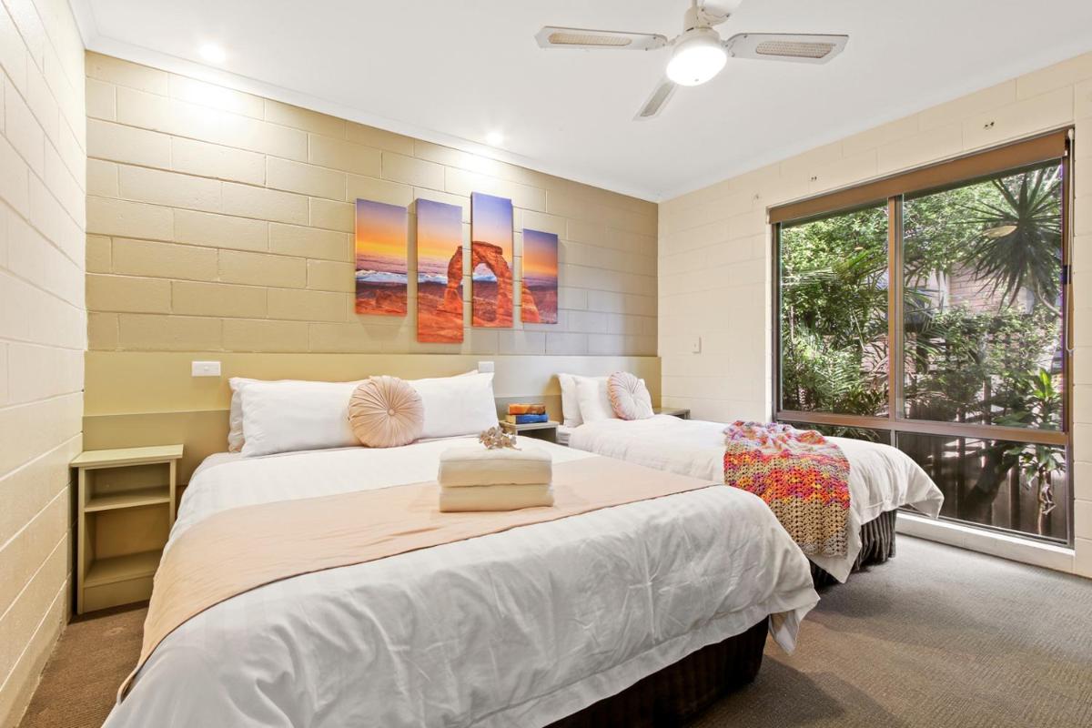 Sandbar Motel - Housity