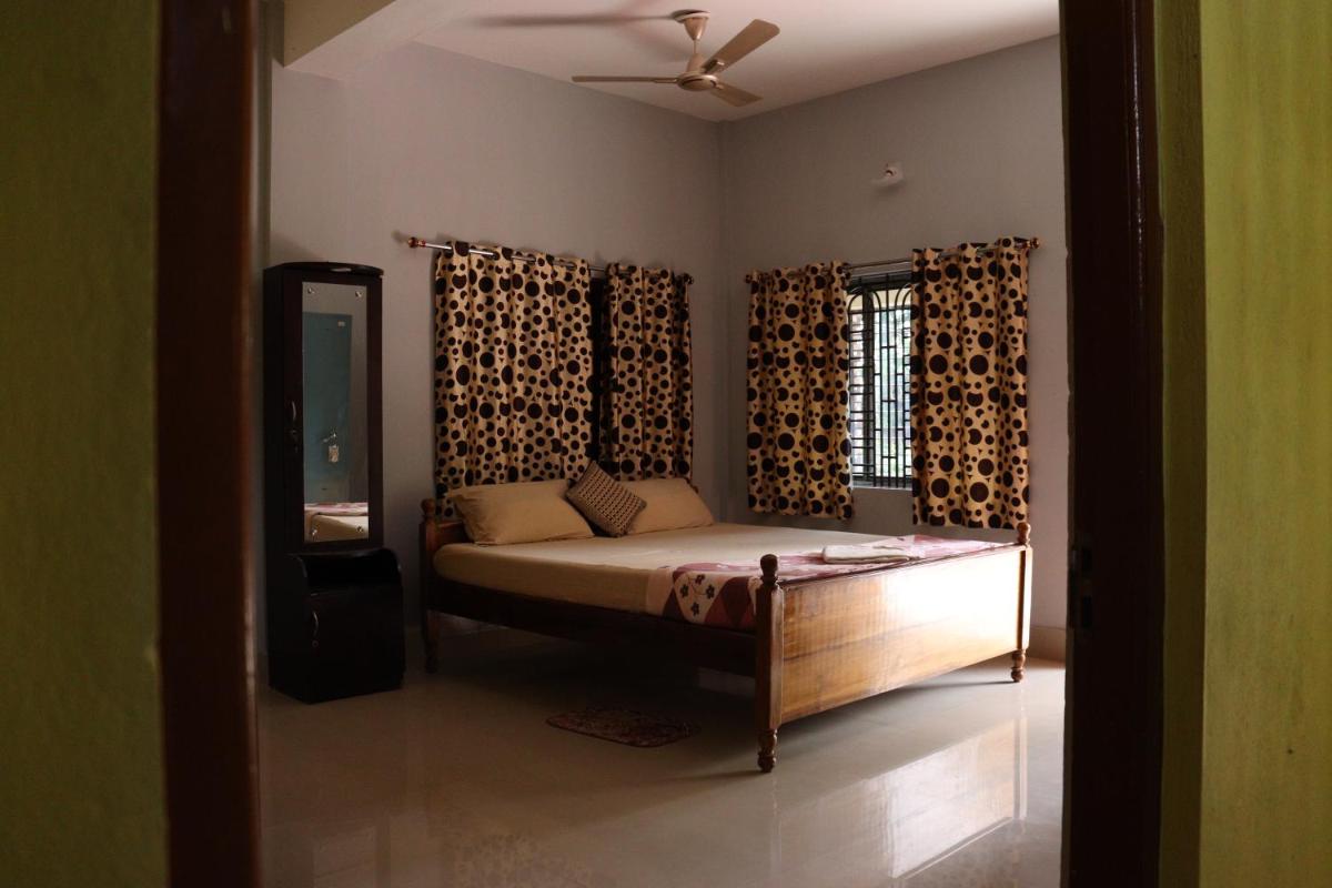 Snehalata Homestay - Housity