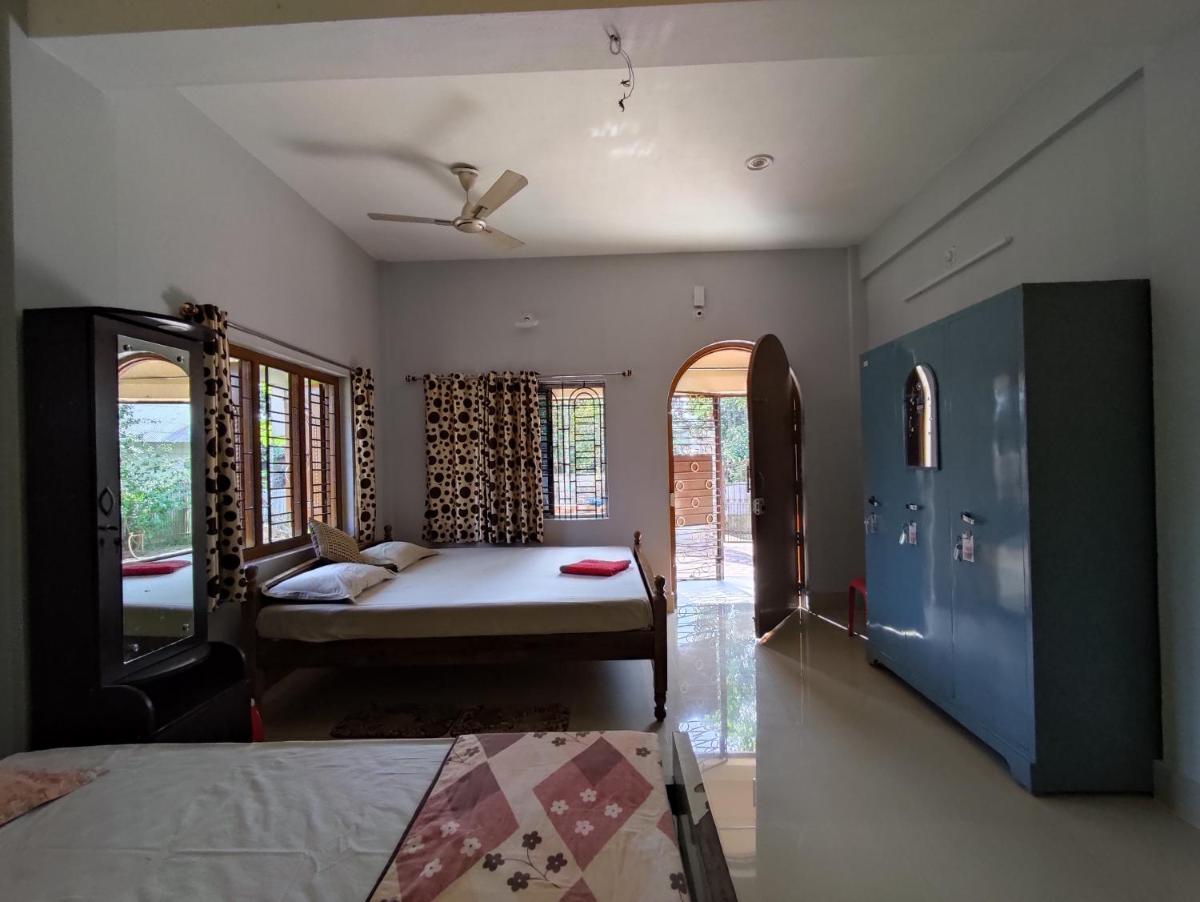 Snehalata Homestay - Housity