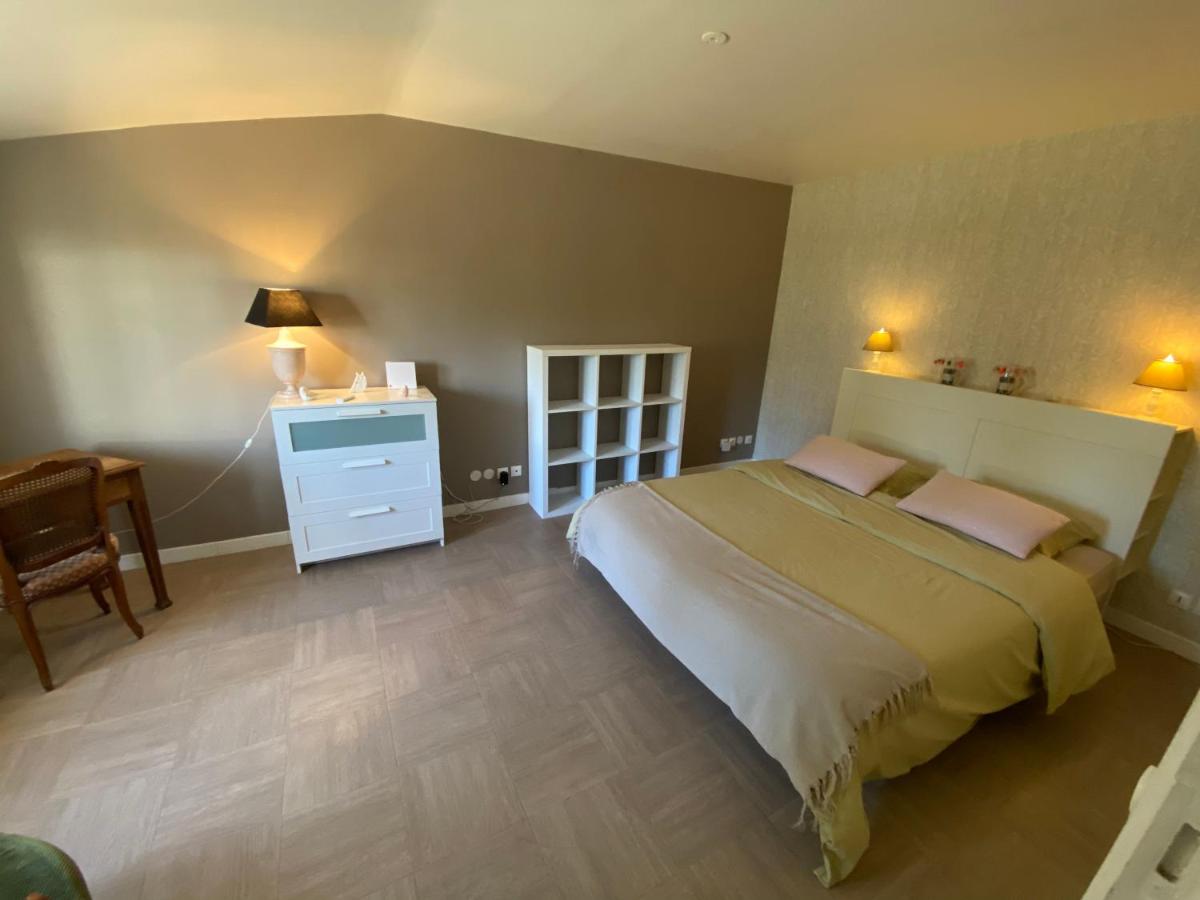 La Ferrière - Housity