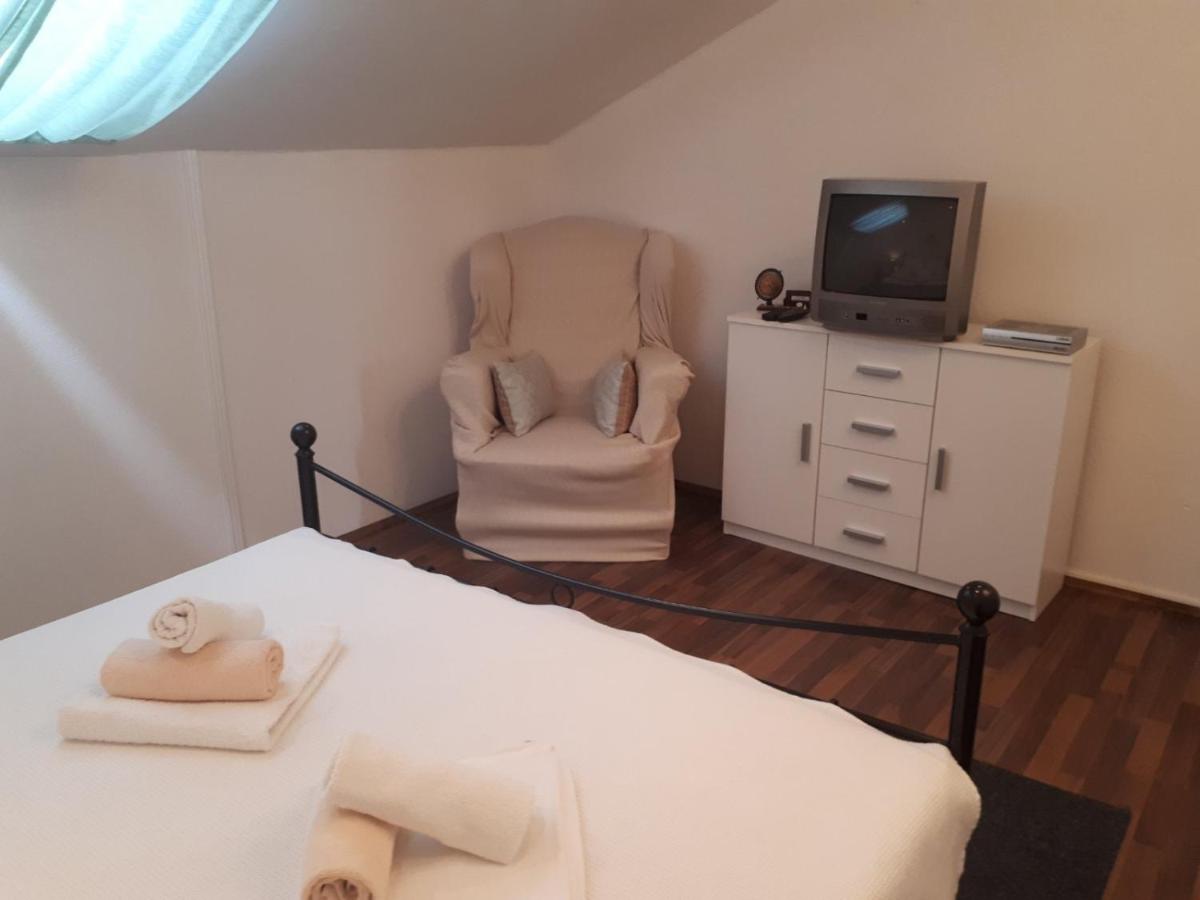 Apartments Petra 23 - Housity