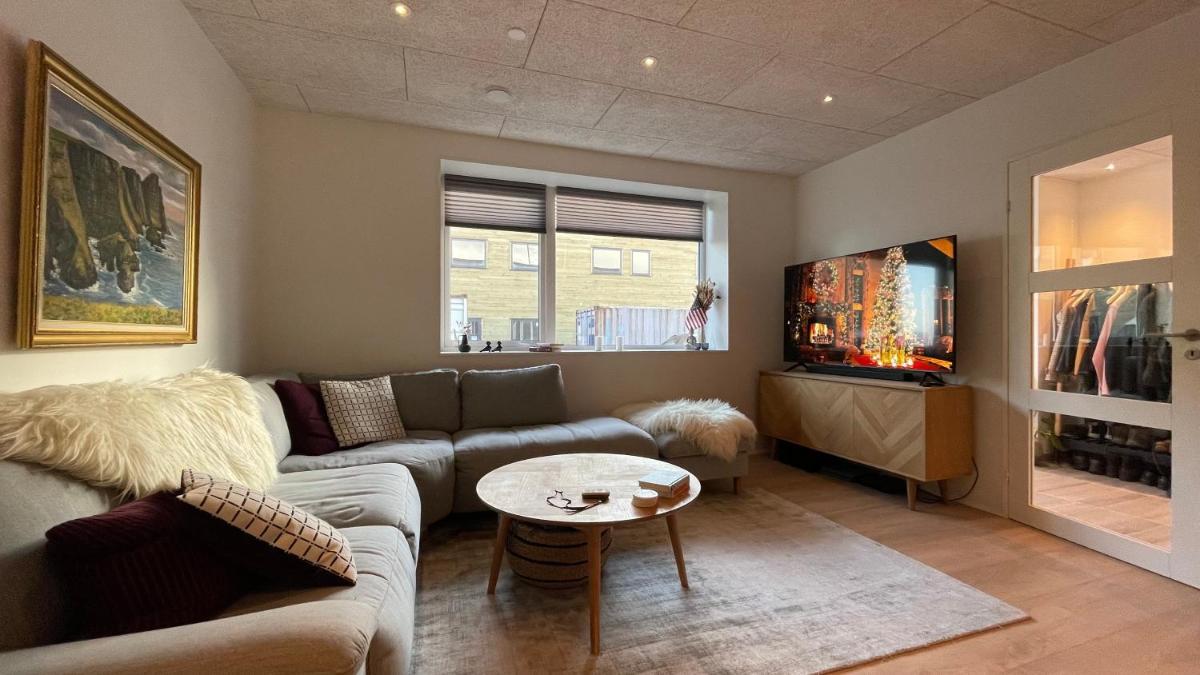 Entire comfortable apartment in Hoyvík, Torshavn - Housity