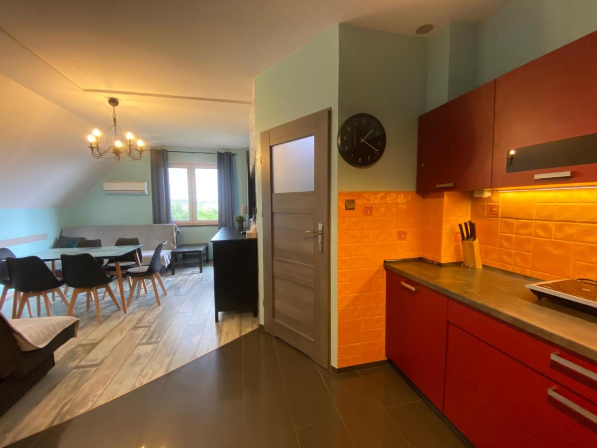 APARTAMENT FAMILIJNY KRYNICA MORSKA - 10 osób 2 poziomy 2 łazienki kuchnia - Housity