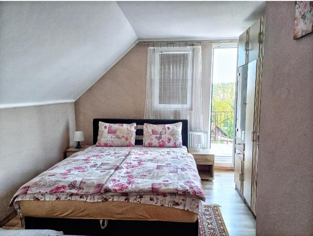Kuca za odmor Marko - Housity