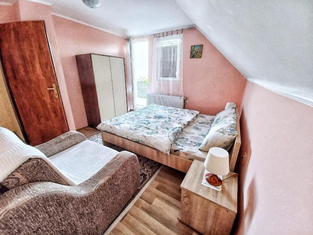 Kuca za odmor Marko - Housity