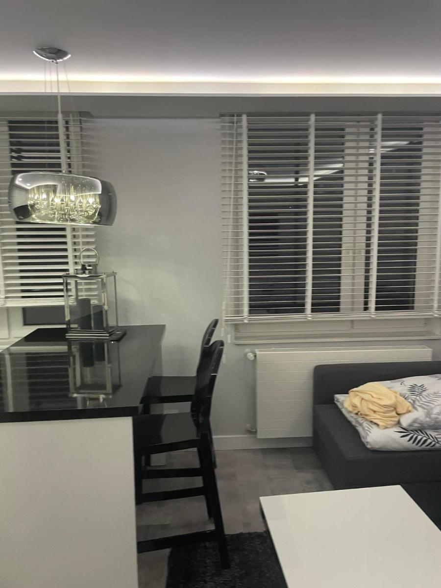 APARTAMENT Poniatowa - Housity