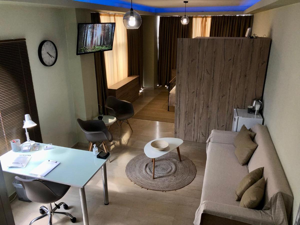 Suitetrails - Loft Office House