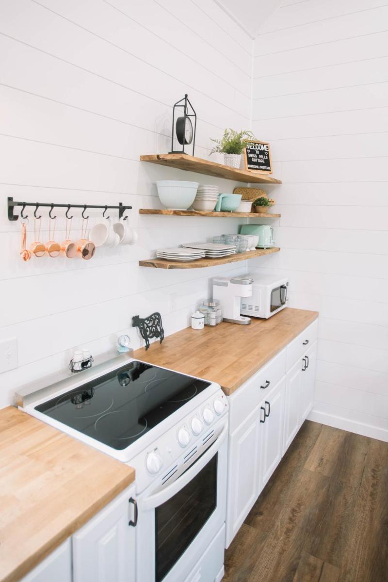 New Tiny Home on 250 Acre Dairy Farm Near Ark - Housity