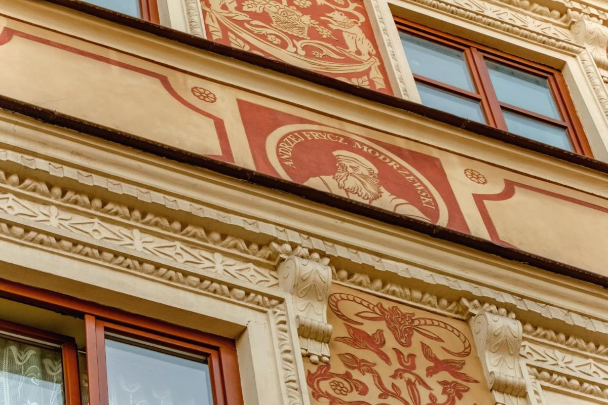 Rynek 10 Apartments - Housity