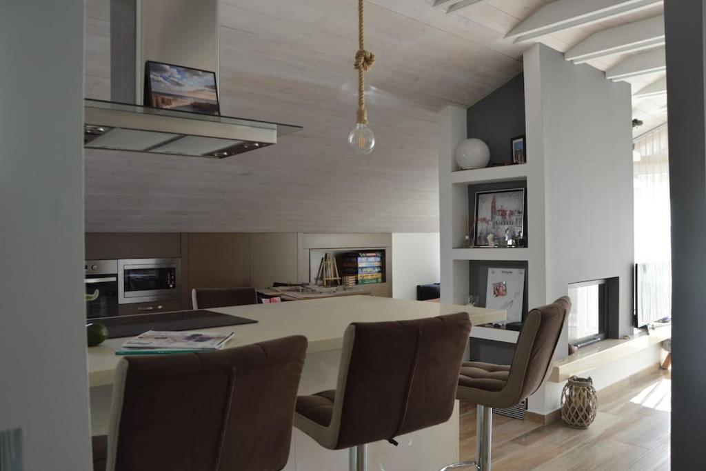 Eliolouste sophita scandinavian aisthetikes - Housity