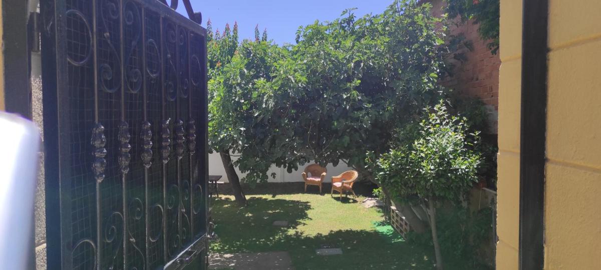 Valencia de Don Juan 512 - Housity