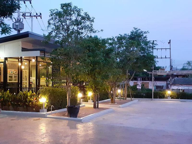 Pak Ping Ratchabur - Housity