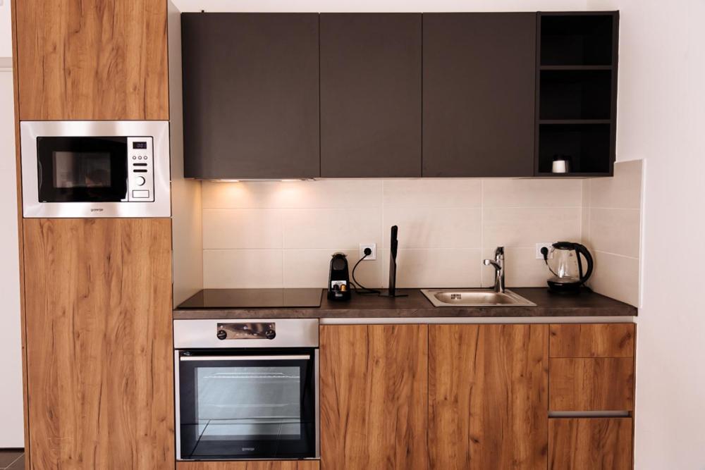 Suitetrails - B 202, apartments in the heart of the Jewish quarter