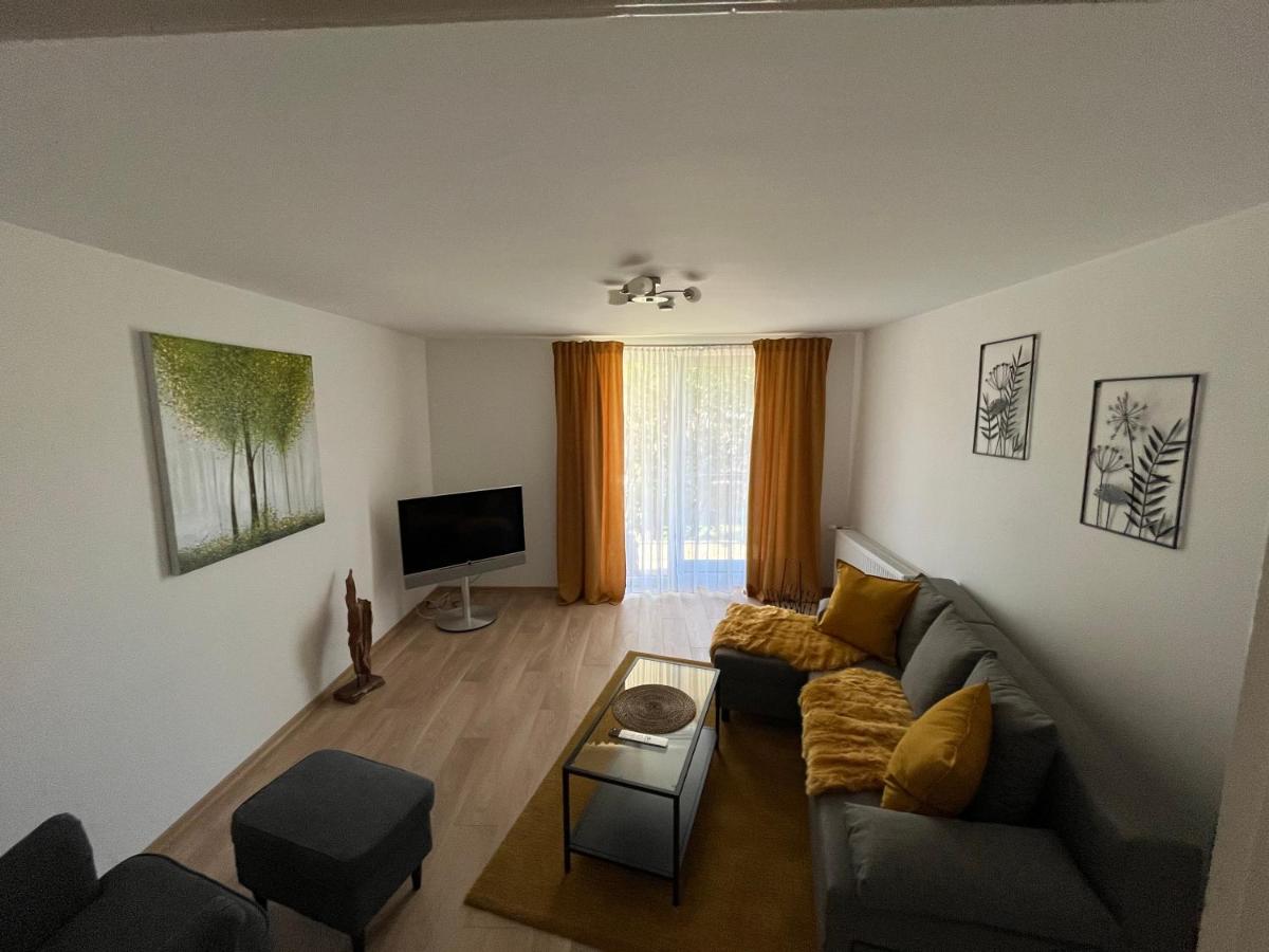 Ferienwohnung Bergstraße - Housity