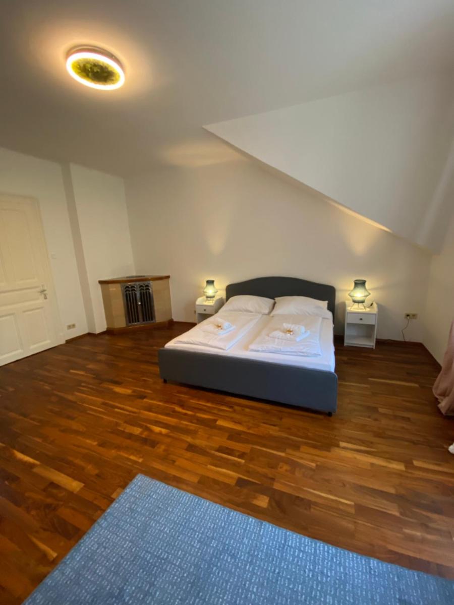 Schlossberg Blick Apartment -Top 7 self check-in - Housity
