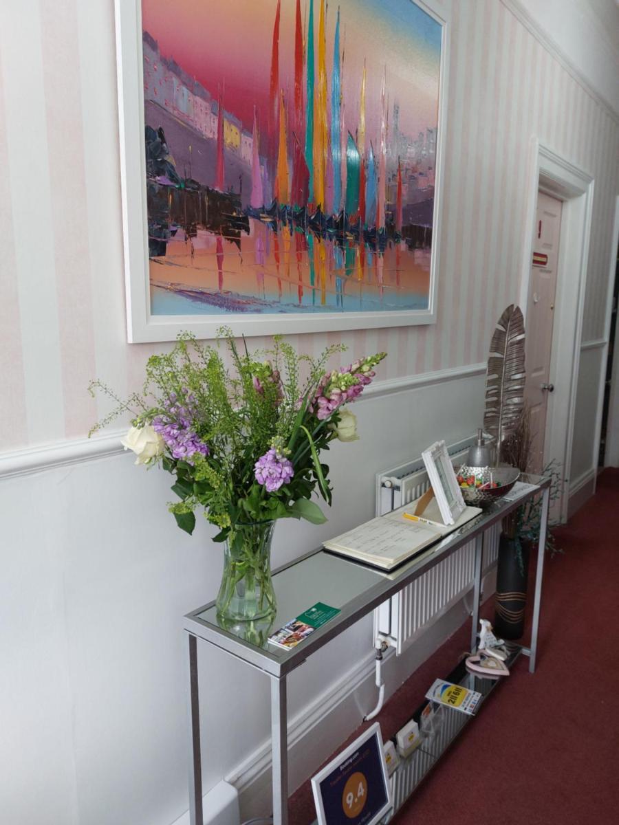 Earlston House - Housity