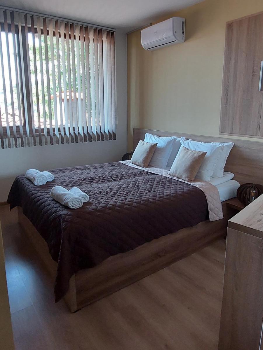 Studio Paradise - Housity