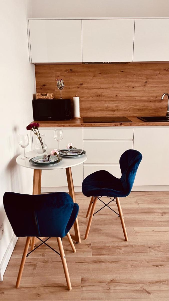 Green Stone Apartment - Housity