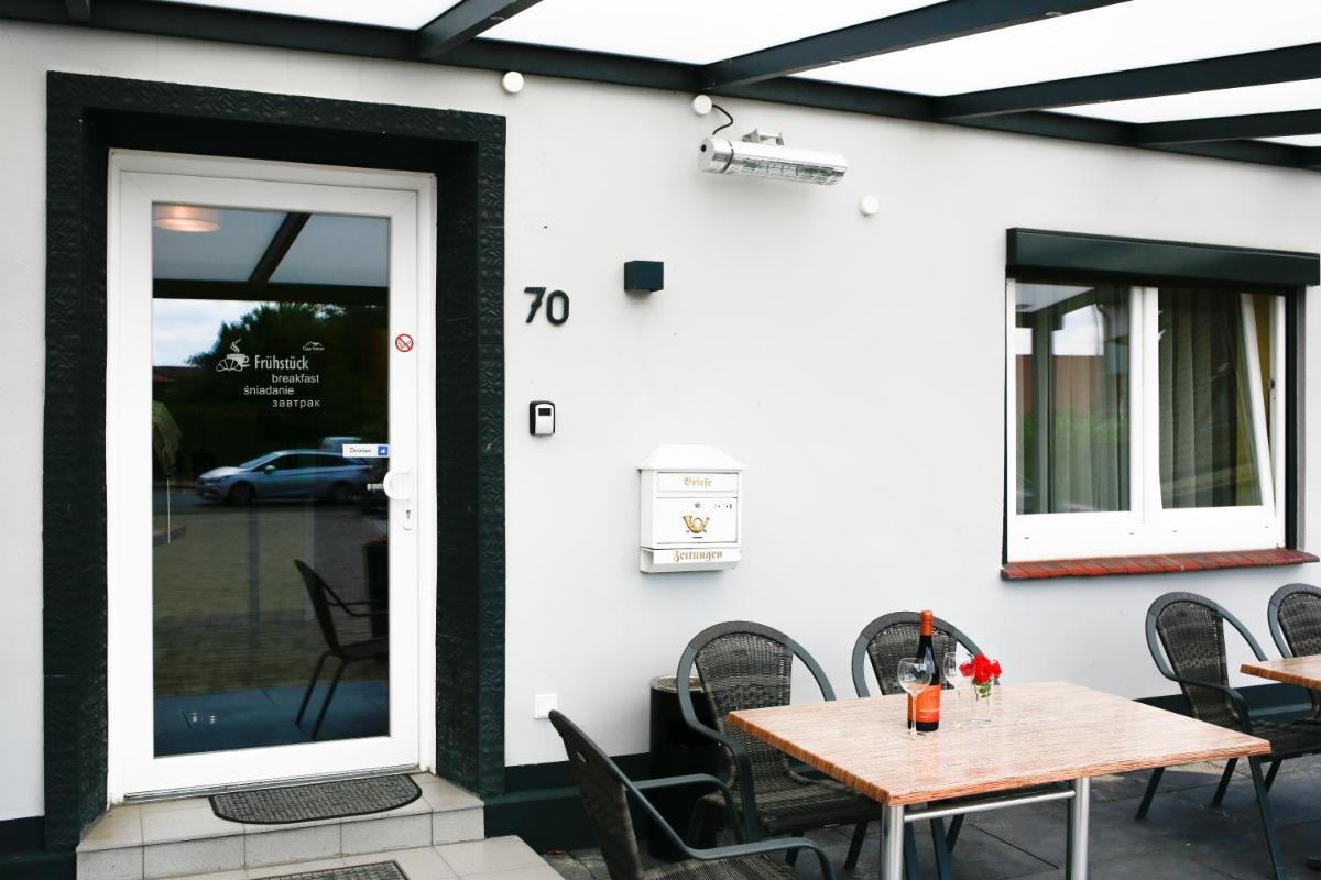 Gap Hotel - Housity