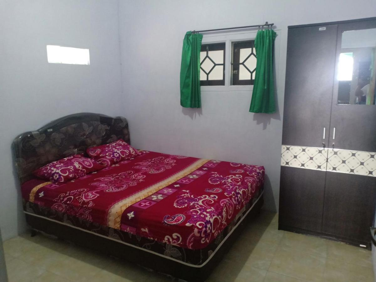 Sritanjung Homestay - Housity